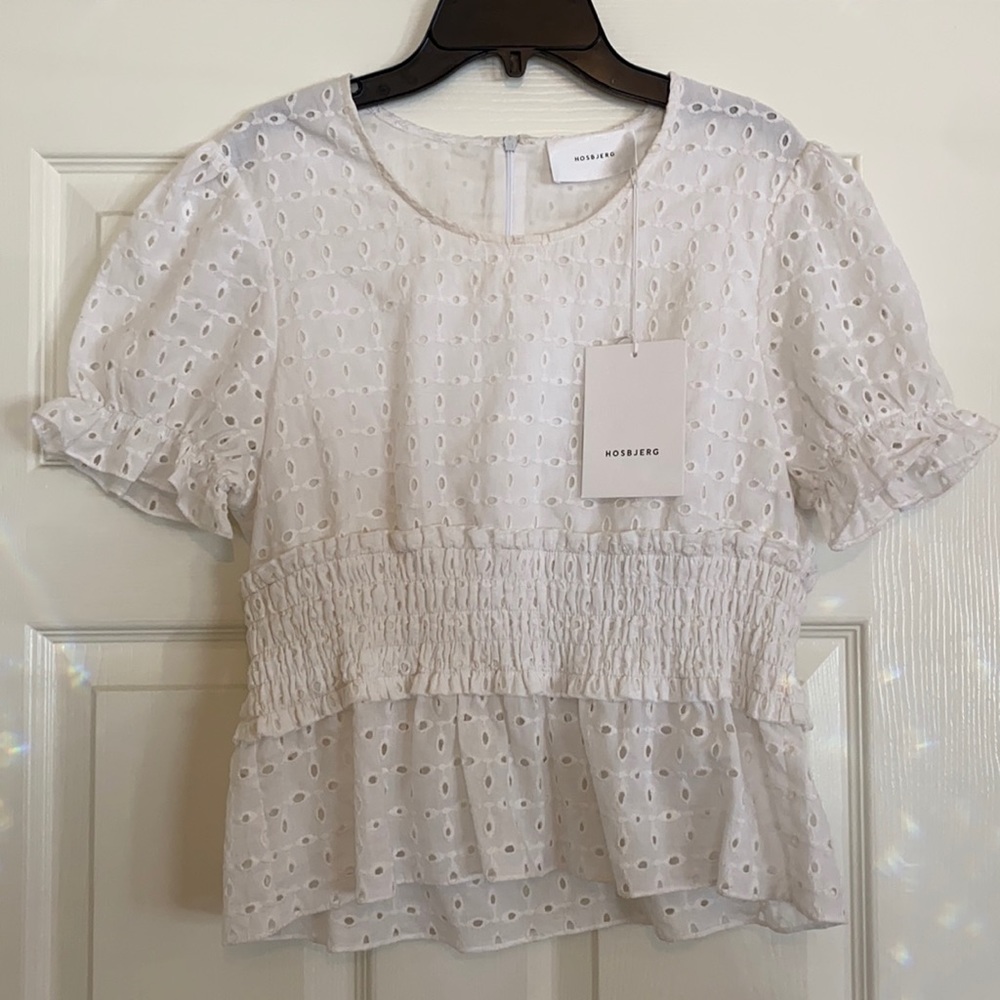 NWT Hosbjerg white eyelet top ruffle elastic waist